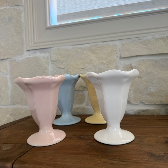 Other - Ceramic Tulip Ice Cream Sundae Dish - Pastel White, Pink, Blue & Yellow set